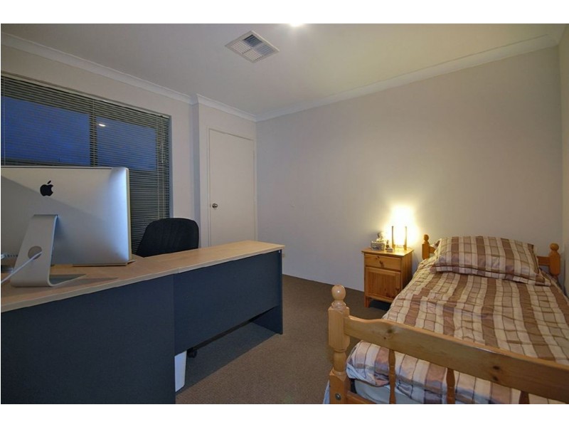 2 Naismith Road, Tapping WA 6065