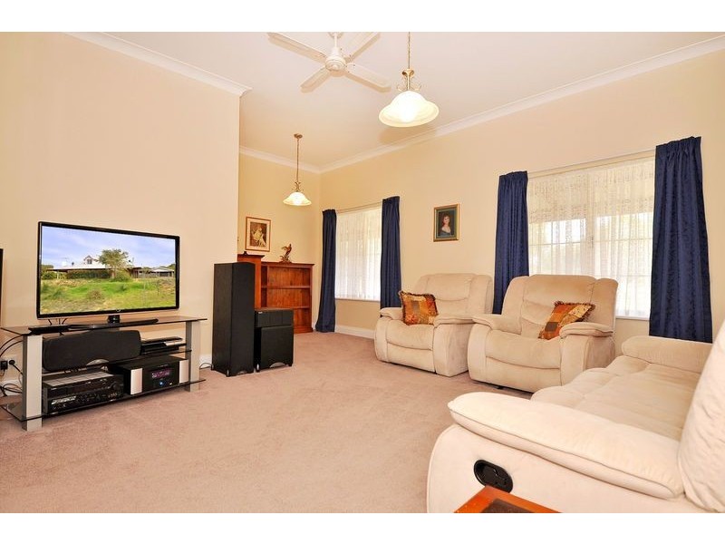 388 Tamarisk Drive, Gabbadah WA 6041