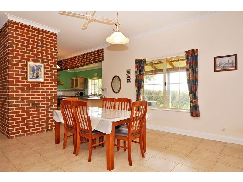 388 Tamarisk Drive, Gabbadah WA 6041