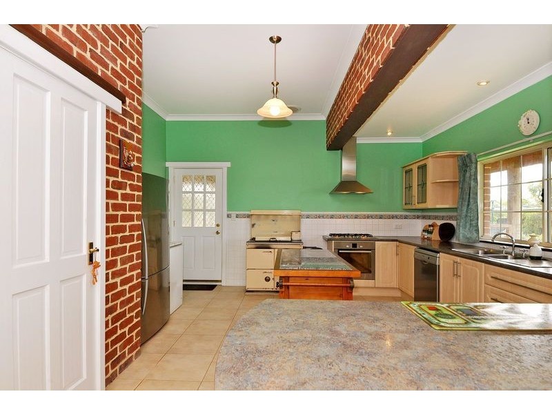 388 Tamarisk Drive, Gabbadah WA 6041