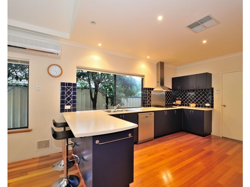 113 Clydebank Crescent, Kinross WA 6028