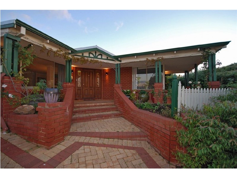 6 Clements Court, Edgewater WA 6027