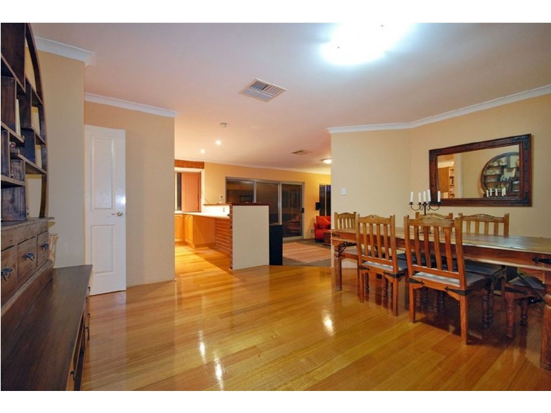 6 Clements Court, Edgewater WA 6027