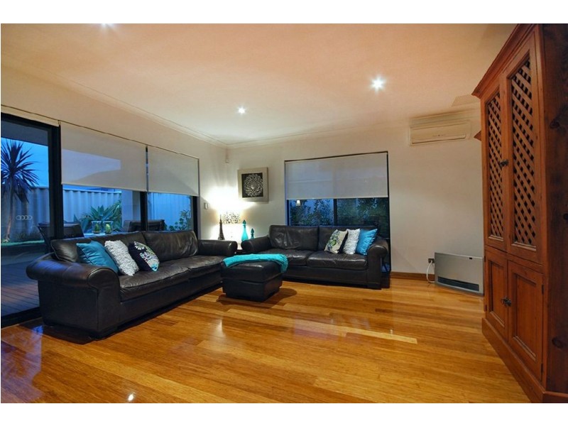 11 Nias Ramble, Iluka WA 6028