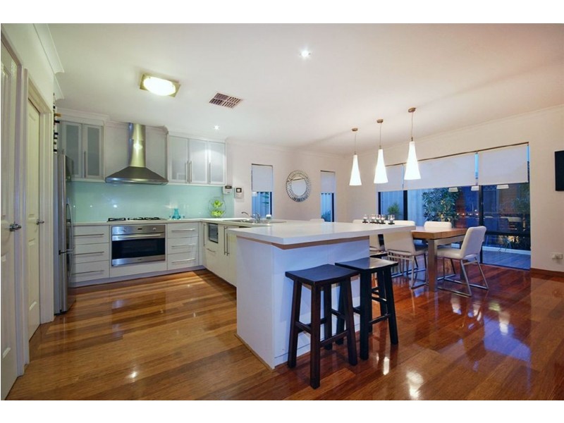 11 Nias Ramble, Iluka WA 6028