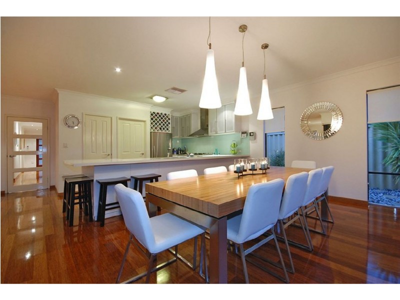 11 Nias Ramble, Iluka WA 6028