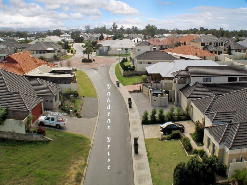 19 Oakdene Drive, Madeley WA 6065