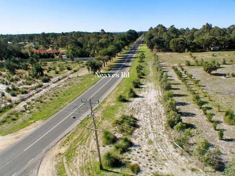 494 Neaves Road, Mariginiup WA 6065