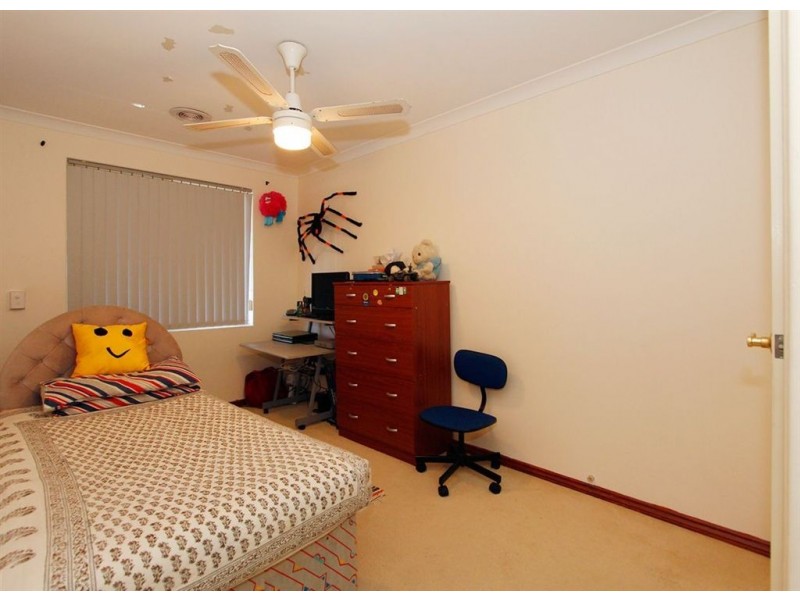 2 Seaflight Court, Heathridge WA 6027