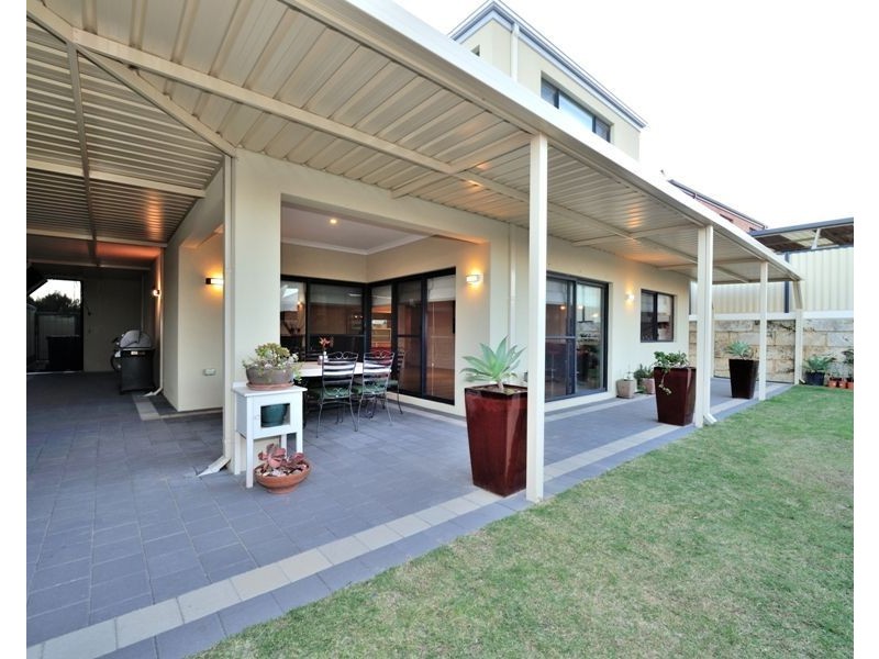 3 Hebrides Link, Kinross WA 6028