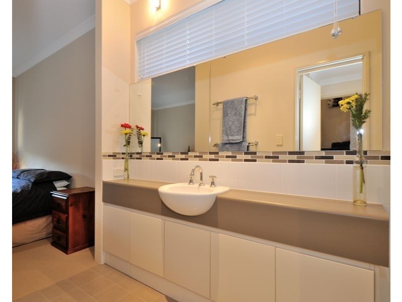 3 Hebrides Link, Kinross WA 6028