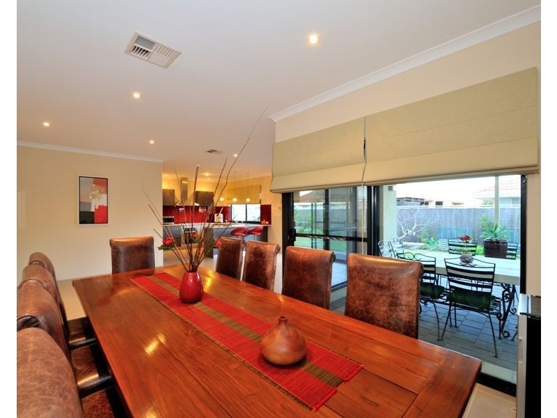 3 Hebrides Link, Kinross WA 6028