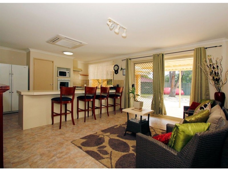 3 Sunset View, Bullsbrook WA 6084