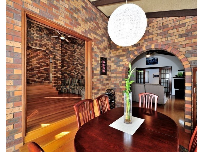 5 Gael Place, Kallaroo WA 6025