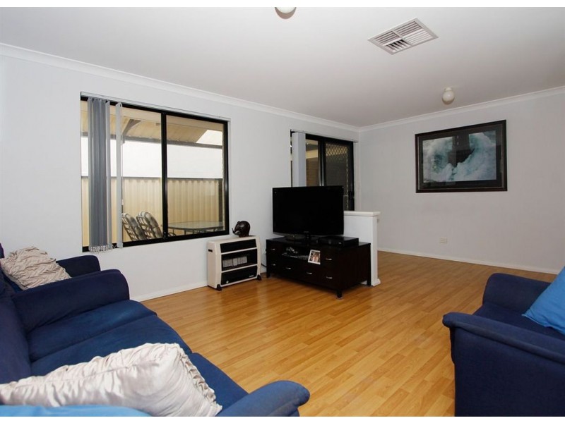 22 Balliol Elbow, Kinross WA 6028