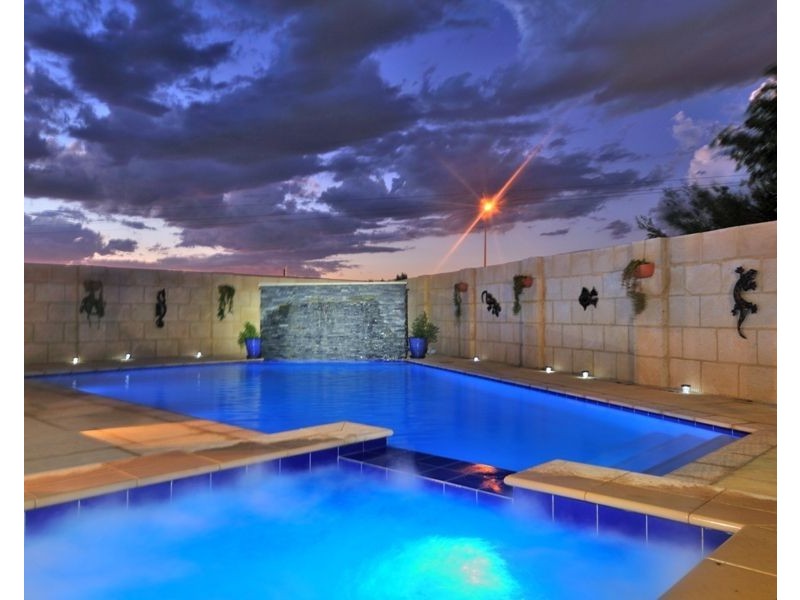 65 Herreshoff Ramble, Ocean Reef WA 6027