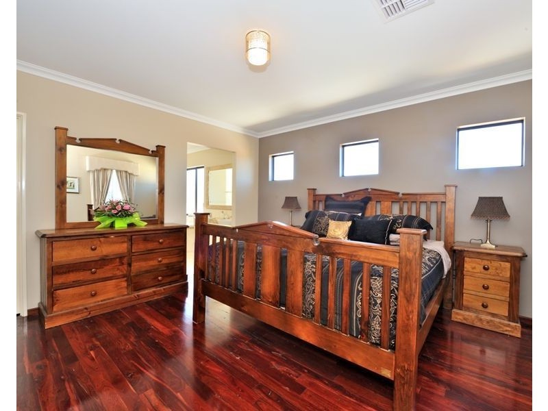 65 Herreshoff Ramble, Ocean Reef WA 6027