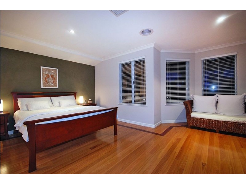 21 Carlton Turn, Currambine WA 6028
