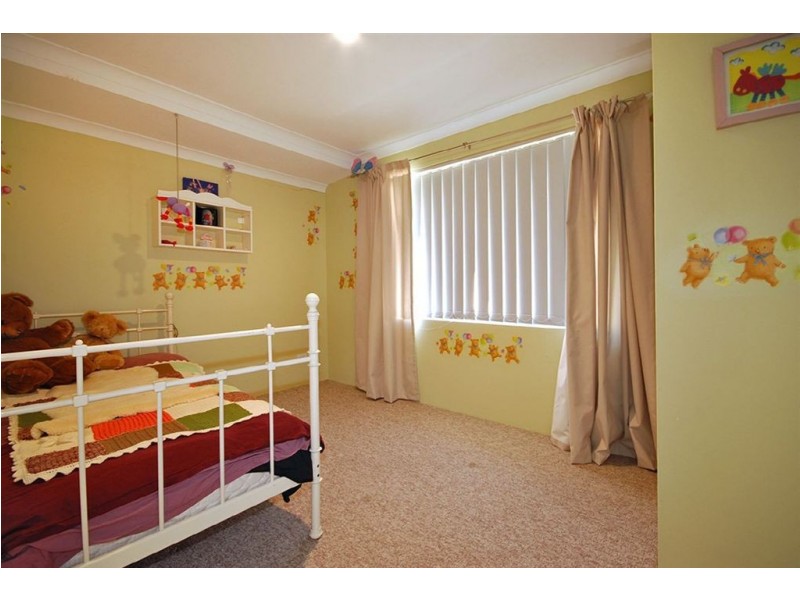 5 Auckland Way, Hocking WA 6065