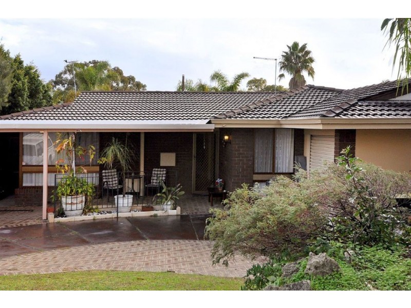 13 Currajong Crescent, Craigie WA 6025