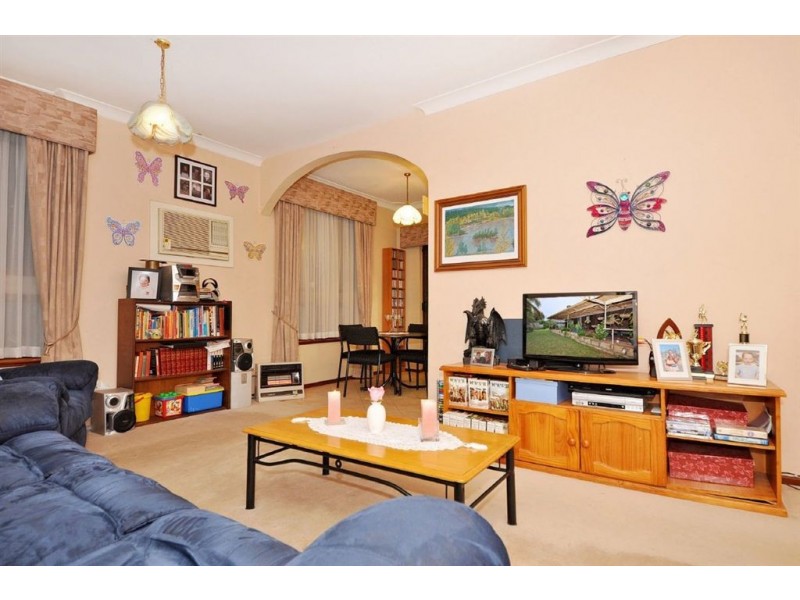 13 Currajong Crescent, Craigie WA 6025