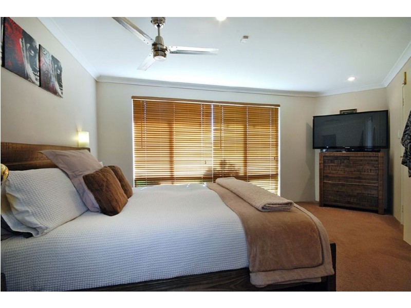 115 Caledonia Avenue, Currambine WA 6028