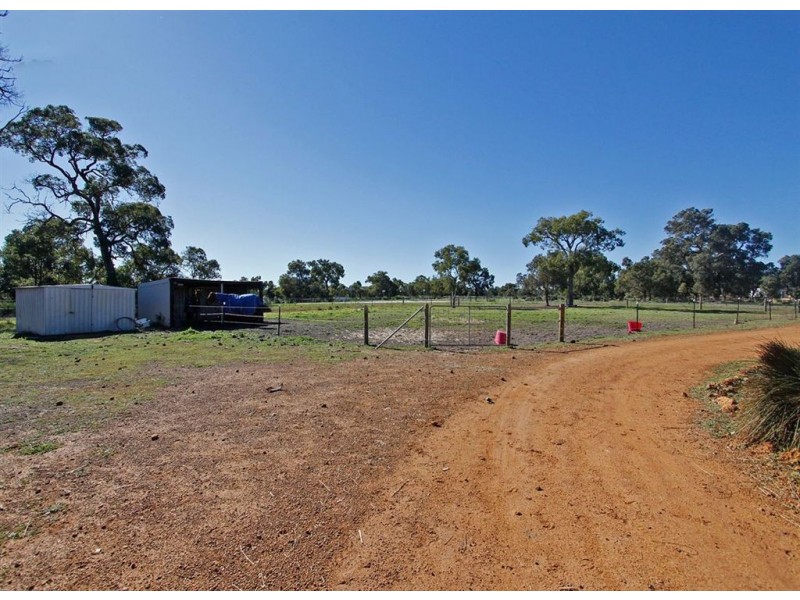 58 Buckthorn Drive, Lower Chittering WA 6084