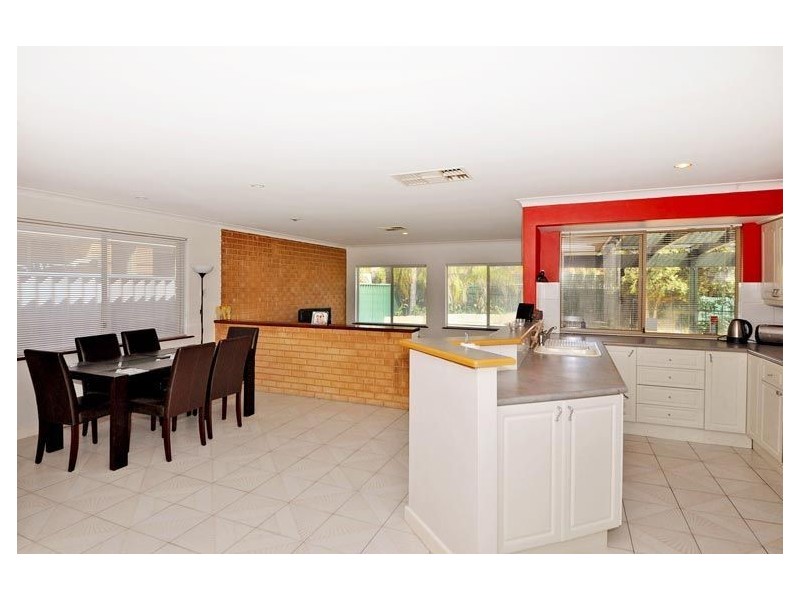 7 Eucumbene Crescent, Joondalup WA 6027