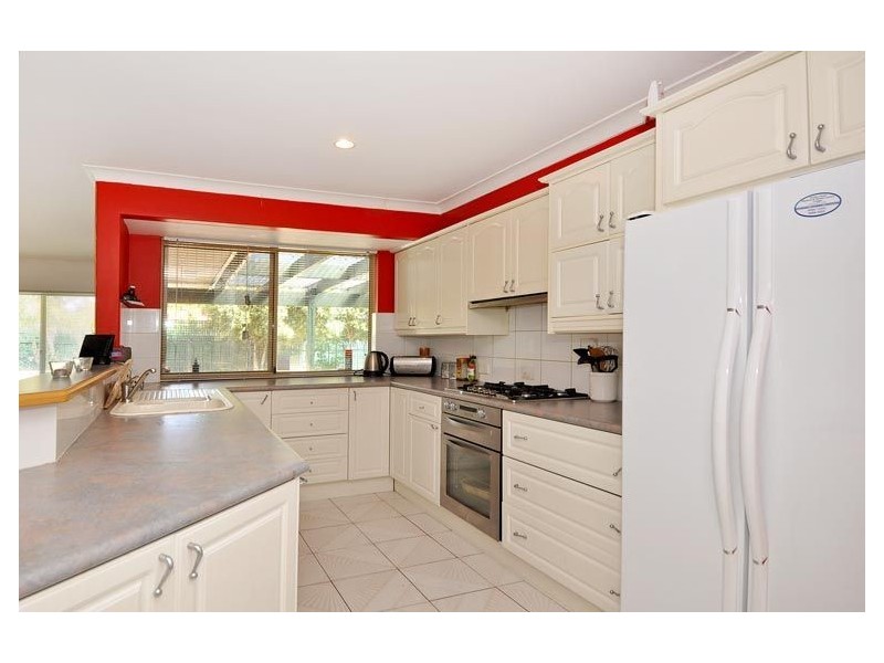 7 Eucumbene Crescent, Joondalup WA 6027