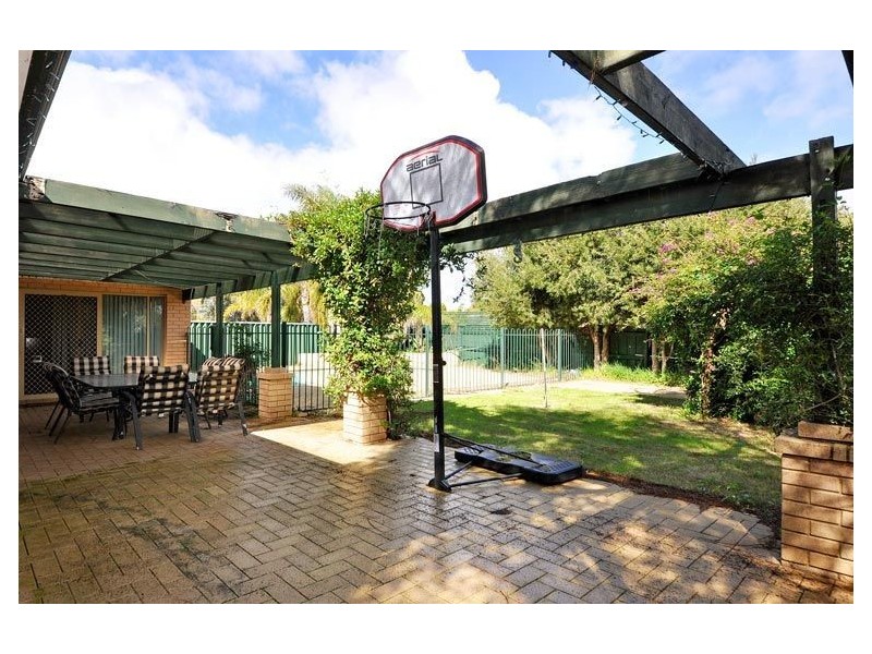 7 Eucumbene Crescent, Joondalup WA 6027