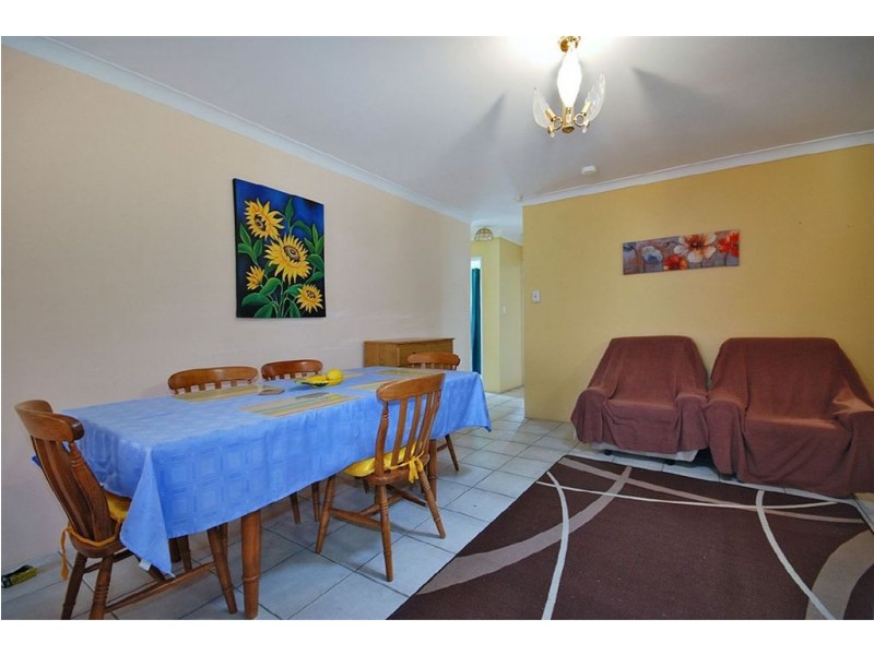 7 Ulcombe Street, Marangaroo WA 6064