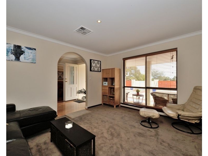 14 Windlass Avenue, Ocean Reef WA 6027