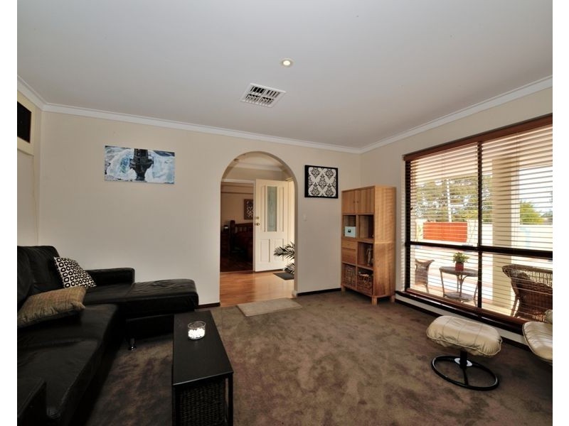 14 Windlass Avenue, Ocean Reef WA 6027