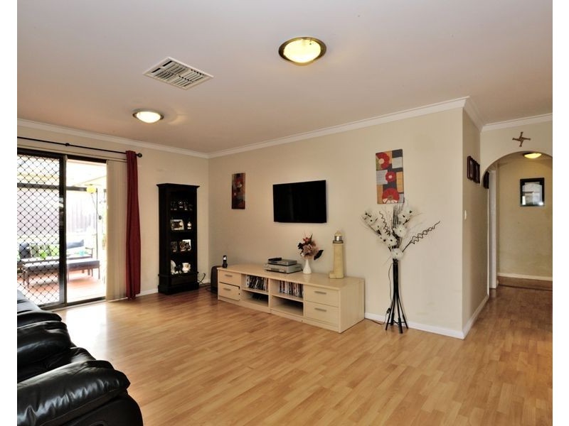 14 Windlass Avenue, Ocean Reef WA 6027