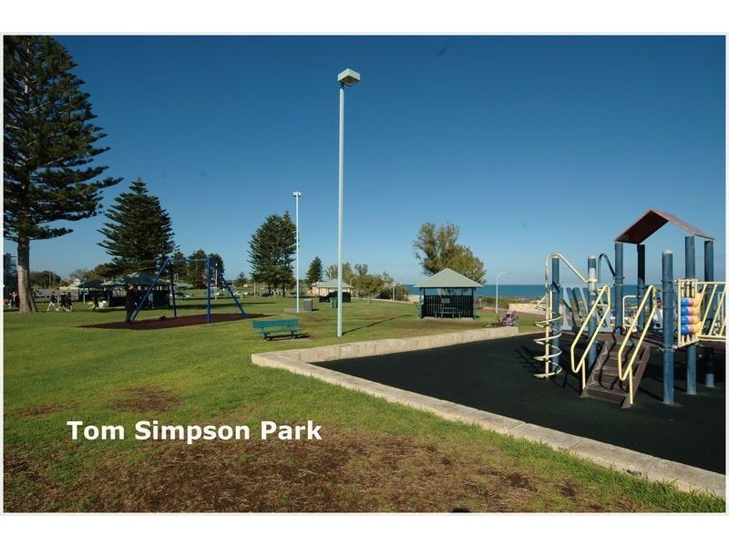 19 Bearing Parade, Mullaloo WA 6027