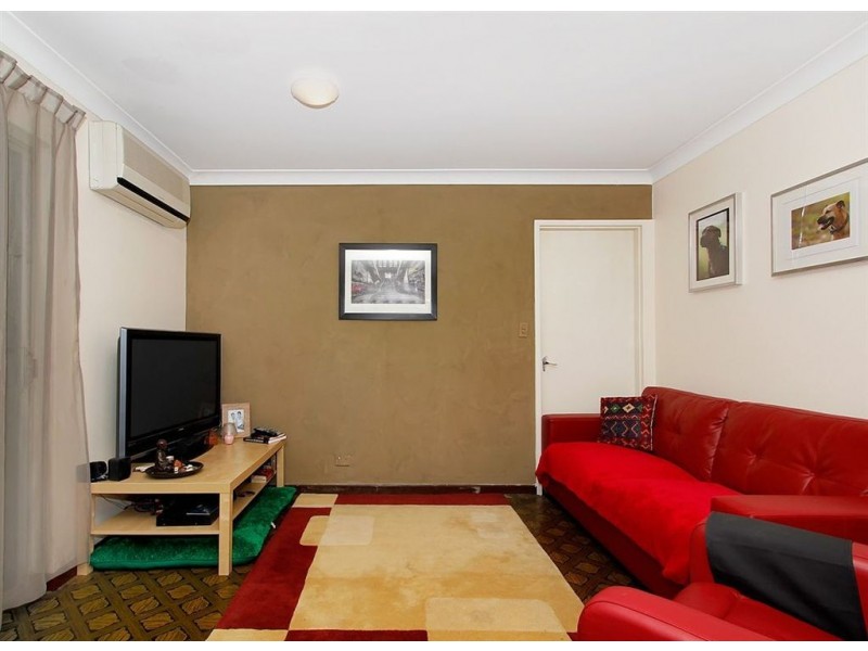 18B Iolanthe Drive, Duncraig WA 6023