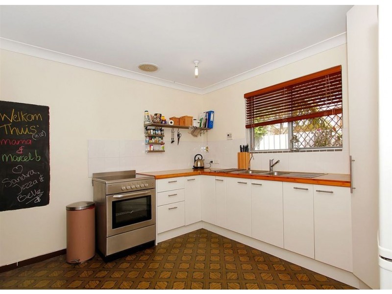 18B Iolanthe Drive, Duncraig WA 6023