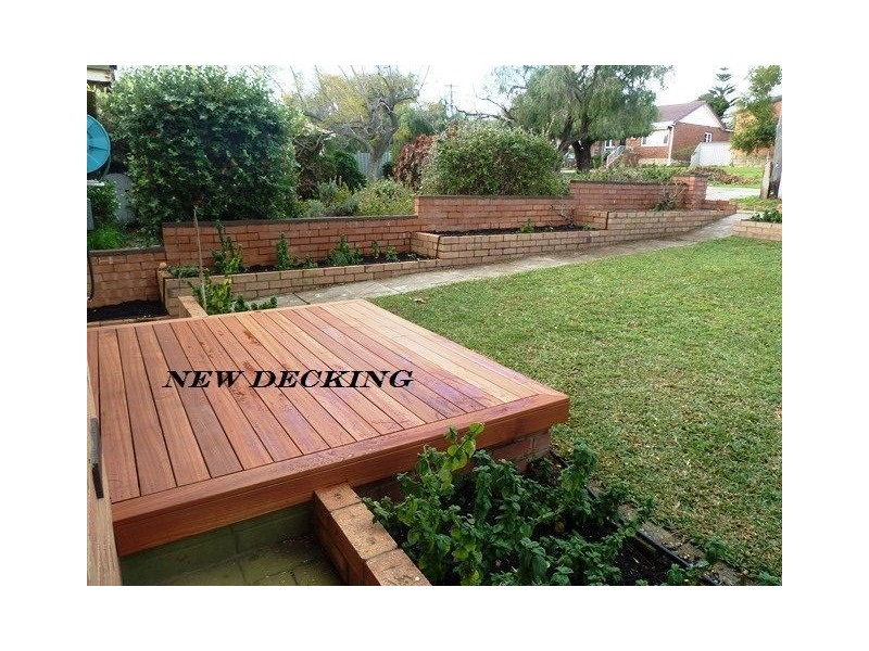 11 Taylor Street, White Gum Valley WA 6162