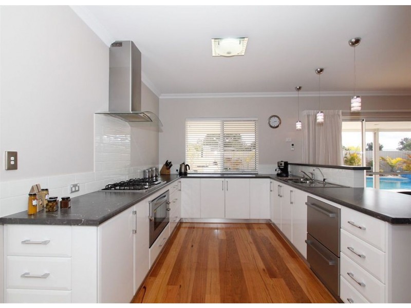 9 Wells Street, Muchea WA 6501