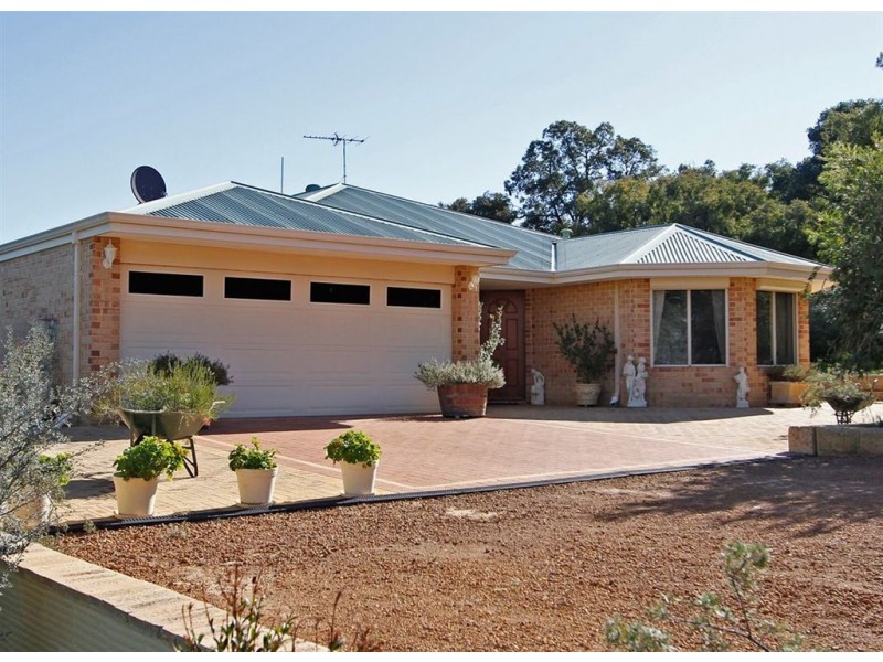 83 Santa Gertrudis Drive, Lower Chittering WA 6084
