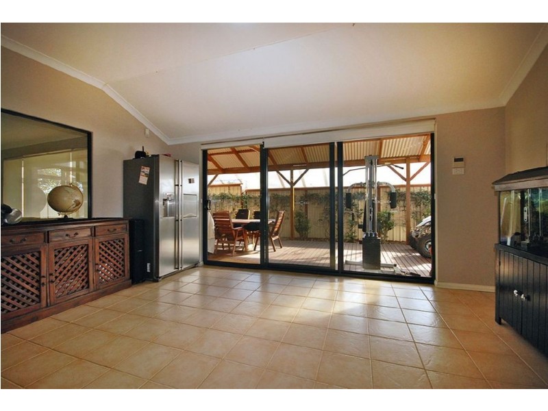 72 Paddington Avenue, Currambine WA 6028