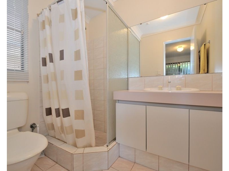 122 Selkirk Drive, Kinross WA 6028