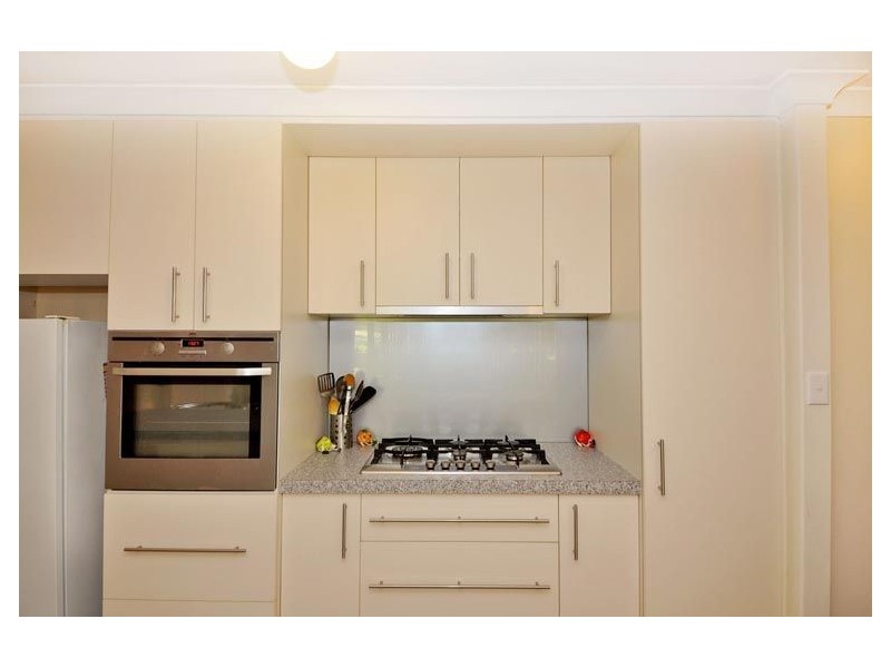 9 Petrel Close, Beldon WA 6027