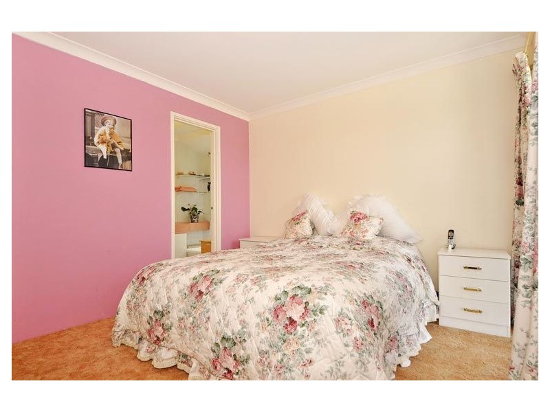 9 Petrel Close, Beldon WA 6027