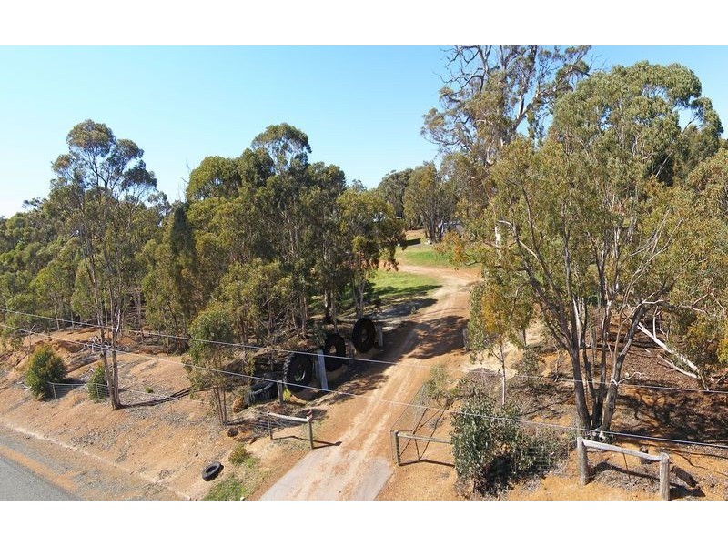 22 Crestmoor Pass, Bullsbrook WA 6084