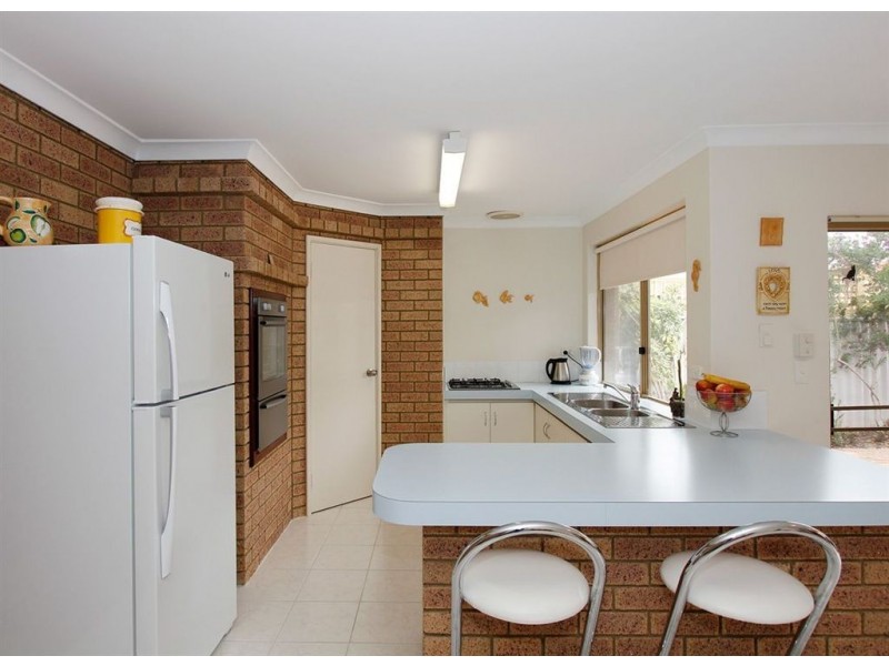 25B Crowther Elbow, Ocean Reef WA 6027