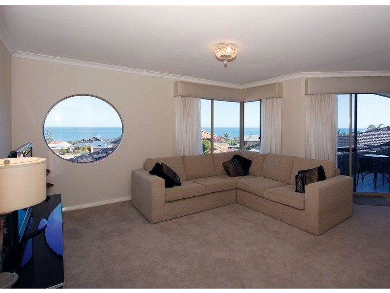 7 Plymouth Cove, Ocean Reef WA 6027