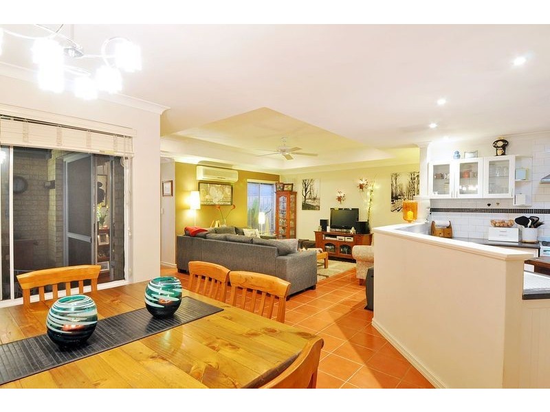 6 St Pauls Crescent, Joondalup WA 6027