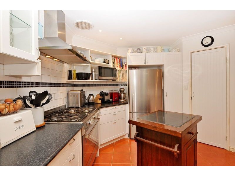 6 St Pauls Crescent, Joondalup WA 6027