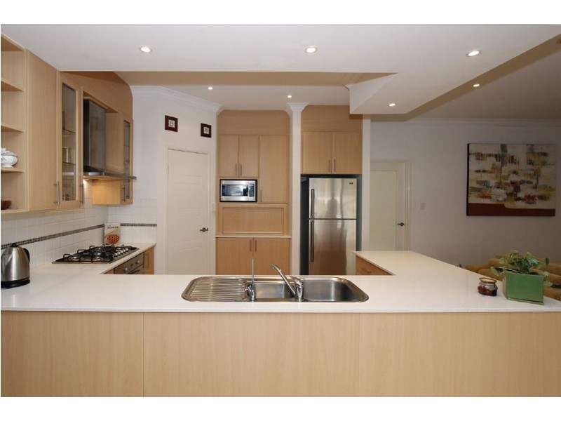 11 Acapulco Way, Quinns Rocks WA 6030